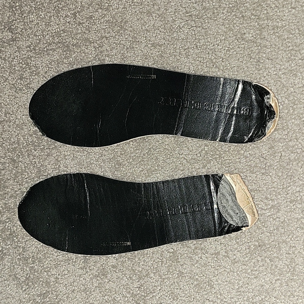 Authentic Burberry rain boots - Picture 8 of 11
